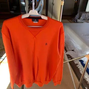 맨싱웨어 오렌지 니트 스웨터