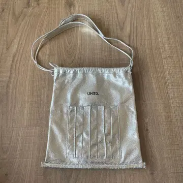 UN3D.  숄더백 오리가미 2WAY 메탈릭 퍼스