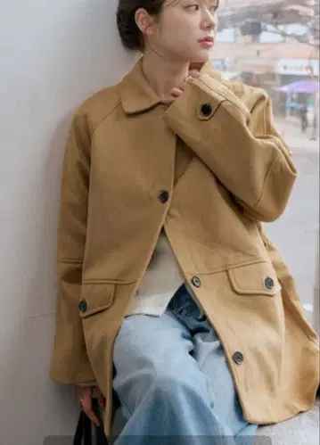 une mansion 싱글 버튼 브레드 스웨이드 하프 코트