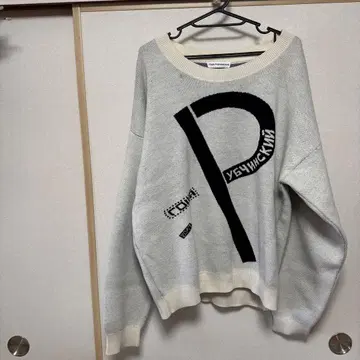 고샤 루브친스키 니트 2017