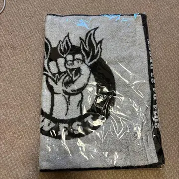 새상품, 미개봉 WEST. 공식 타월 스포츠 타월