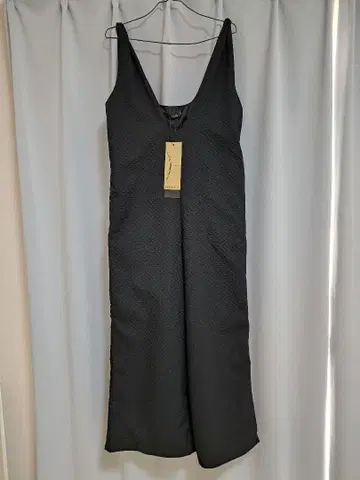 TIGER'S TAIL 블랙 살로펫