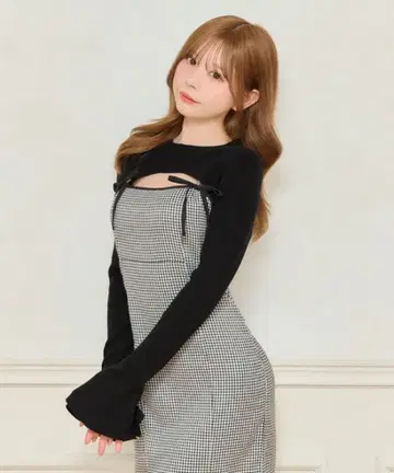 숏 기장 니트탑