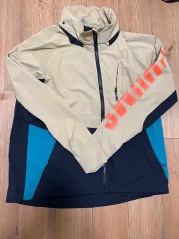 참스 나일론 자켓