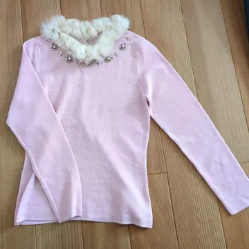 핑크 니트 상의 퍼 포함