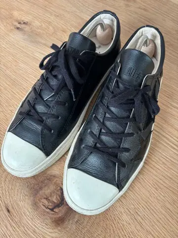 스타 스터드 블랙 슬립온 컨버스 새상품급