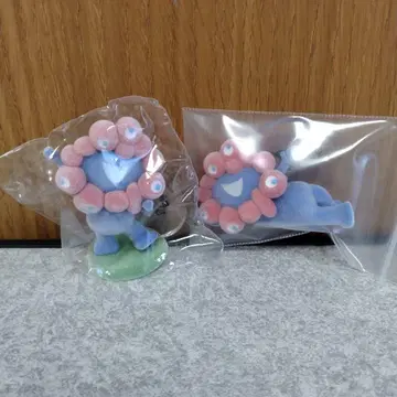 2025 오사카 간사이 엑스포 미야쿠미야쿠 플로키 피규어 2개 세트