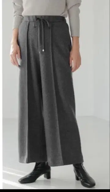 Elura 울라이크 와이드 팬츠 엘 코토나 차콜 S 작은 키