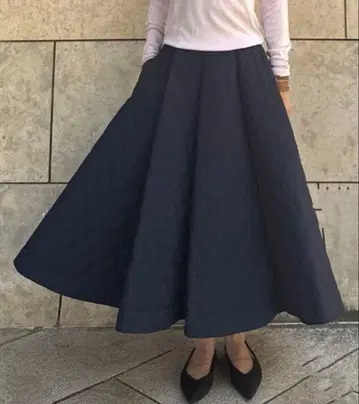 젠느 기능 충전솜 퀼팅 스커트