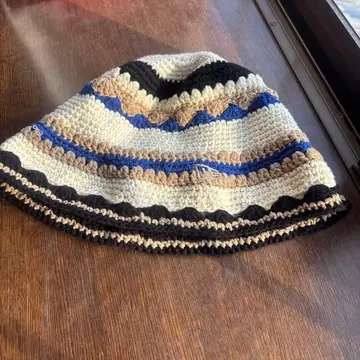 핸드메이드 뜨개질 디자인 모자