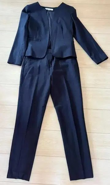 NATURAL BEAUTY BASIC 네이비 노카라 수트 셋업 S