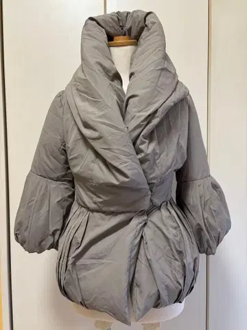 ENCHANTMENT LE CIEL BLEU 르쉘블루 다운 자켓