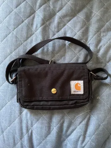Carhartt 블랙 숄더백