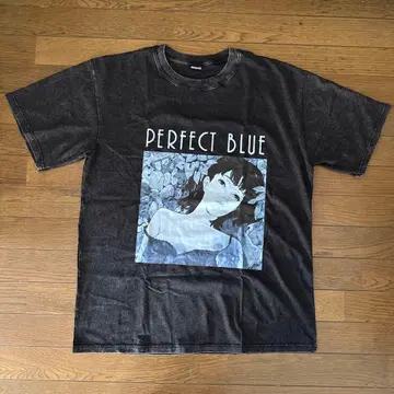 [ 미사용 새상품 ] 퍼펙트 블루 T셔츠