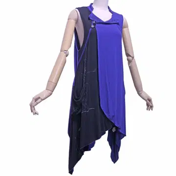 OzzConte 슬리브리스 변형 원피스