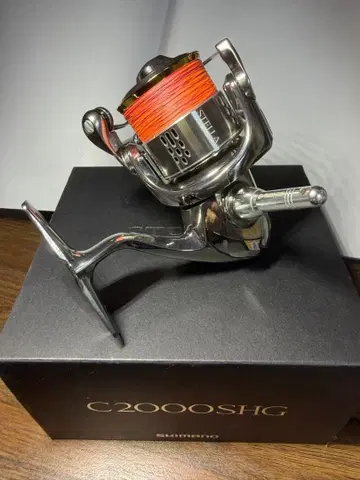 새상품급 시마노 18 스텔라 c2000shg