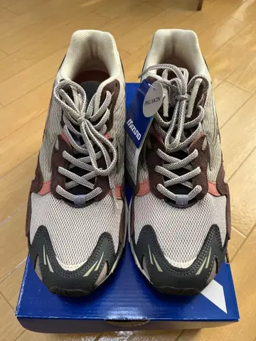 mizuno waverider 10 woodwood 26.5cm