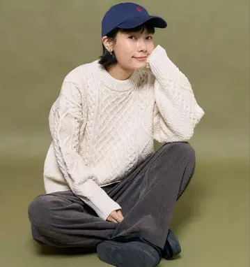 미사용 새상품 FREAK'S STORE 믹스 케이블 크루넥 니트