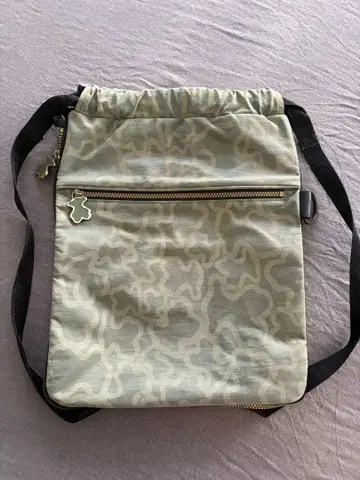 토우스 TOUS 그린 카모 패턴 백팩