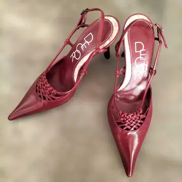 새상품급 DECOR 버건디 하이힐 펌프스