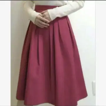 저스길리티 스커트