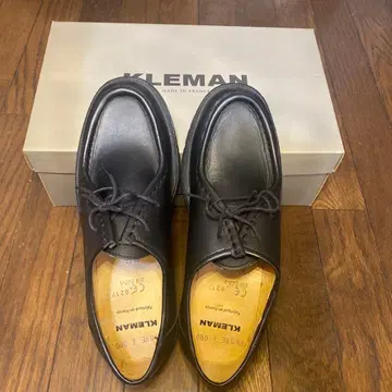 KLEMAN 블랙 레이스업 슈즈 42