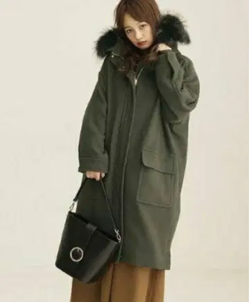 나노 유니버스 울 오버 사이즈 모즈 코트 카키 사이즈 38