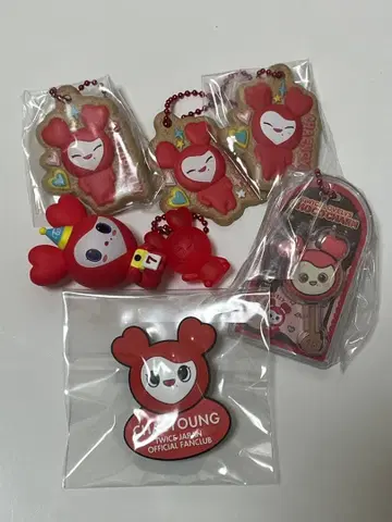 TWICE 체브리 세트