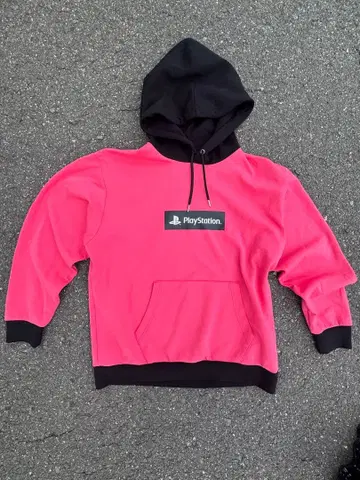 PlayStation 핑크/블랙 후드 부착 후드티 M