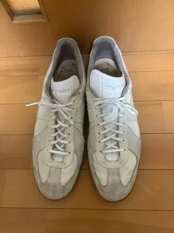 BW 스포츠 저먼 트레이너 30cm