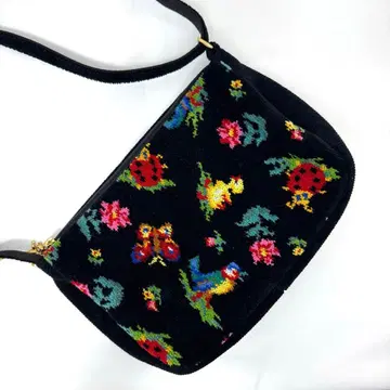 새상품급 페이러 FEILER 숄더백 하이디 블랙