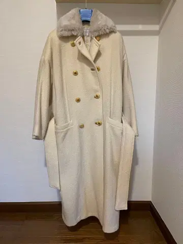 VERSUS 아이보리 더블 브레스트 롱 코트