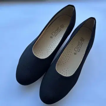 Clover 23.5cm 블랙 펌프스