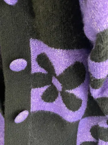 ZARA 꽃무늬 스트라이프 가디건 컨디션 최상, 멋스럽고 고급스러운