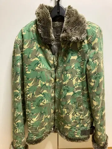 카모플라주 보아 안감 자켓