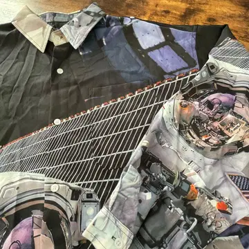 Dezzn 디자인 셔츠 긴팔 그래픽 우주비행사