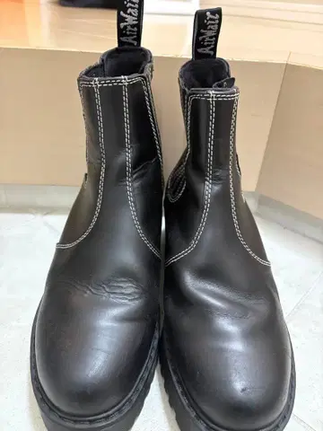 닥터마틴 24cm 통굽 첼시 부츠 블랙