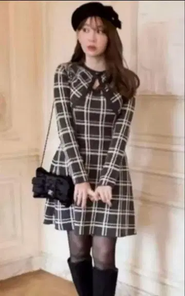 Her lip to Pantheon Checked Knit Dress