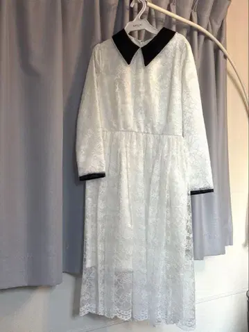milk 택 포함 미착용 화이트 레이스 원피스 블랙 카라 부착 F 사이즈