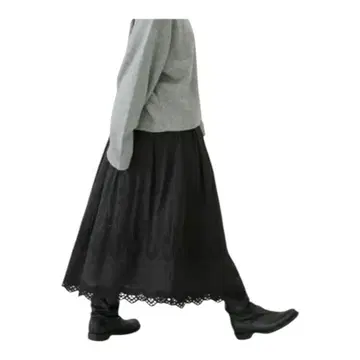 [ FREE ] 카구레 자수 개더 스커트