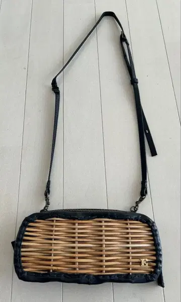 에바고스 월렛 숄더