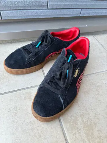 Puma x santacruz 콜라보 스웨이드 스니커즈