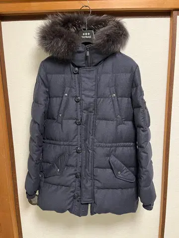 새상품급 TATRAS 네이비 다운 자켓 다운 코트 타트라스