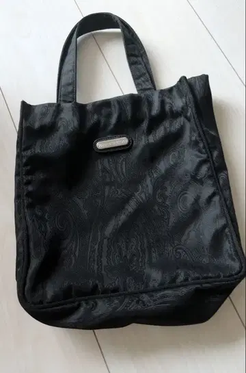 에트로 토트백 페이즐리 무늬 블랙