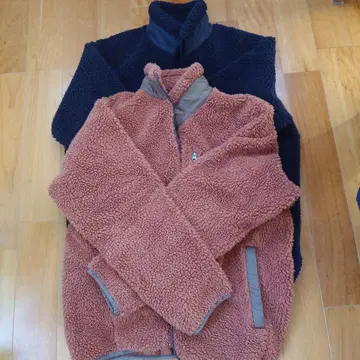 유니클로 플리스 자켓 블랙과 브라운 L 사이즈 2개