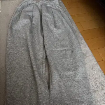 LOWRYSFARM 맨투맨 팬츠