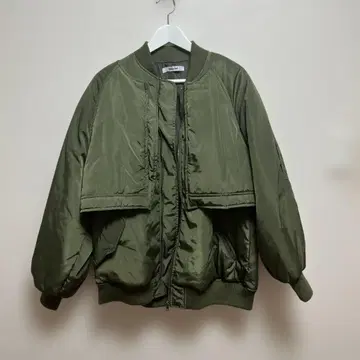 미사용 새상품! 올리브색 MA-1 스타일 자켓 4가지 패턴