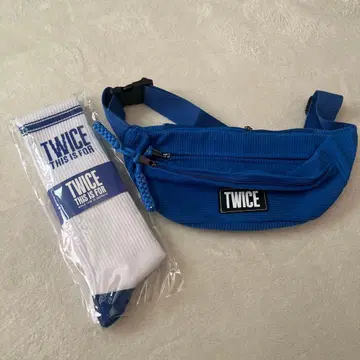 TWICE 웨스트 파우치 삭스 시드니 공연 VIP