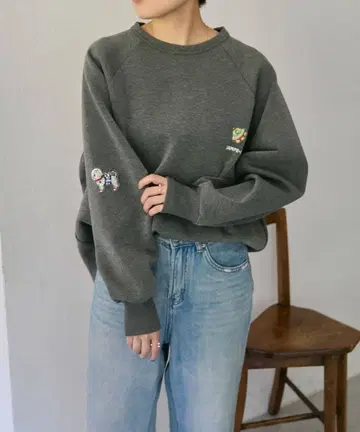 삼포 x 이어 콜라보 페이스트 맨투맨