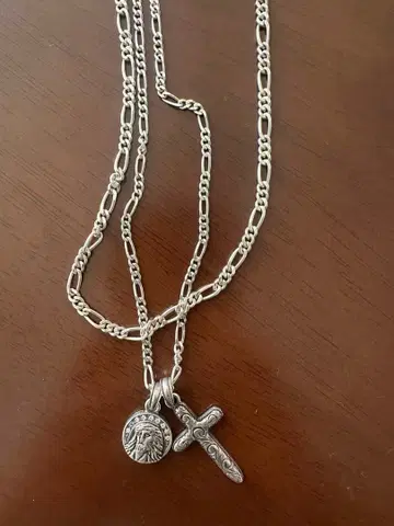 AntidoteBuyersClub 목걸이